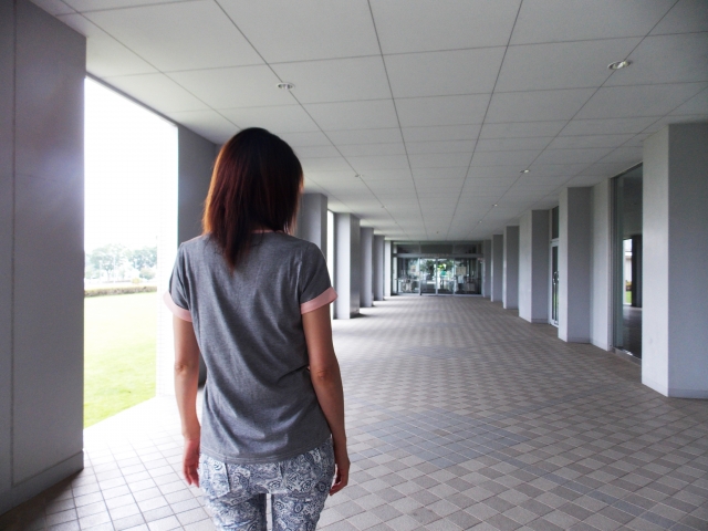 ���z�̑I�ѕ��`��܂���z�ƒ����z�B�g�����肩��l���Ă݂܂��B